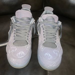 Jordan 4 Kaws Size 7